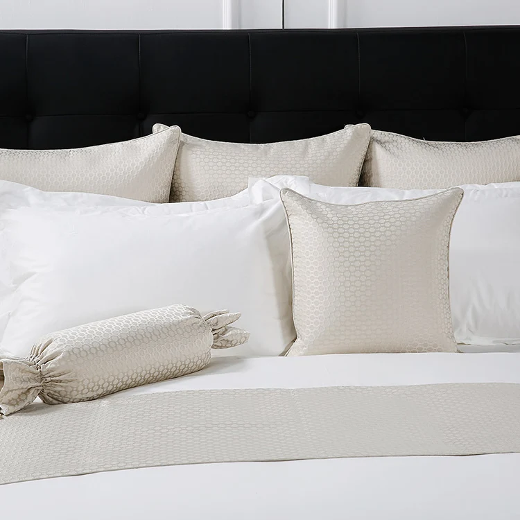 Hotel-Linen-Newly-Design-Hotel-Bedding-Sheet-Set-100-Cotton-White-Color-Pillow-Quilts-Bedding-Bedspreads-Comforter-Set