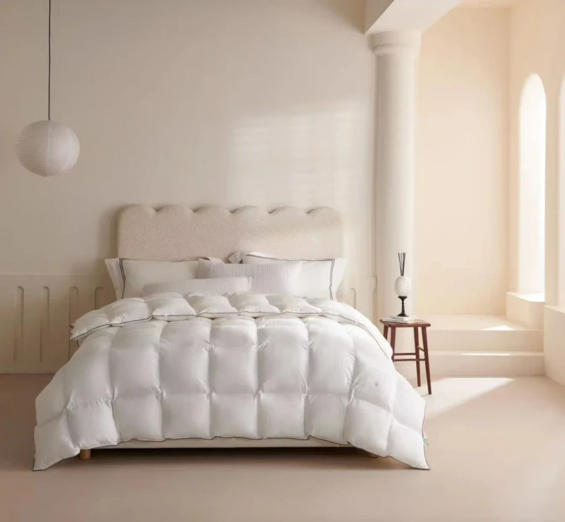 Hotel-Quality-Down-Comforter-Set-Ultra-Fine-Fiber-Summer-Light-Winter-Warm-Fluffy-Soft-Bedding-for-Home