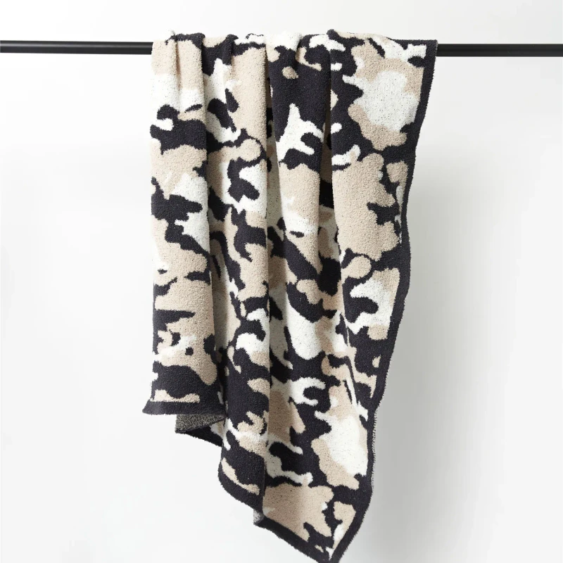 Jacquard-Beach-Camo-Winter-Luxury-Leopard-Robes-Polyester-Baby-Feather-Yarn-Bathrobe-Knit-Throw-Blanket