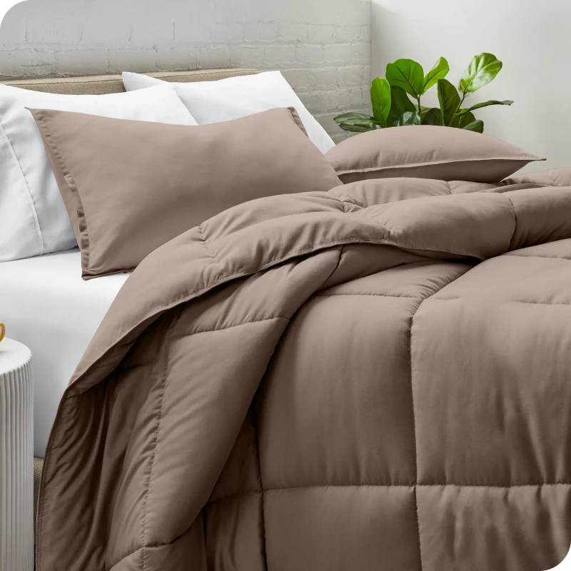 King-Size-Comforter-Set-Luxury-Bedding-Ultra-Soft-Premium-Reversible-Comforter-Set-Bed-in-a-Bag