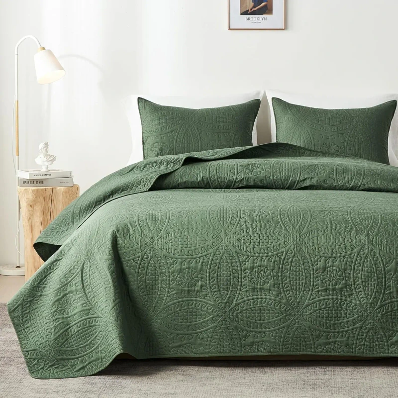 Lightweight-Soft-Bedspread-Coverlet-Modern-Style-Coin-Pattern-Bed-Cover-for-All-Seasons-Olive-Green-Quilt-Bedding-Set