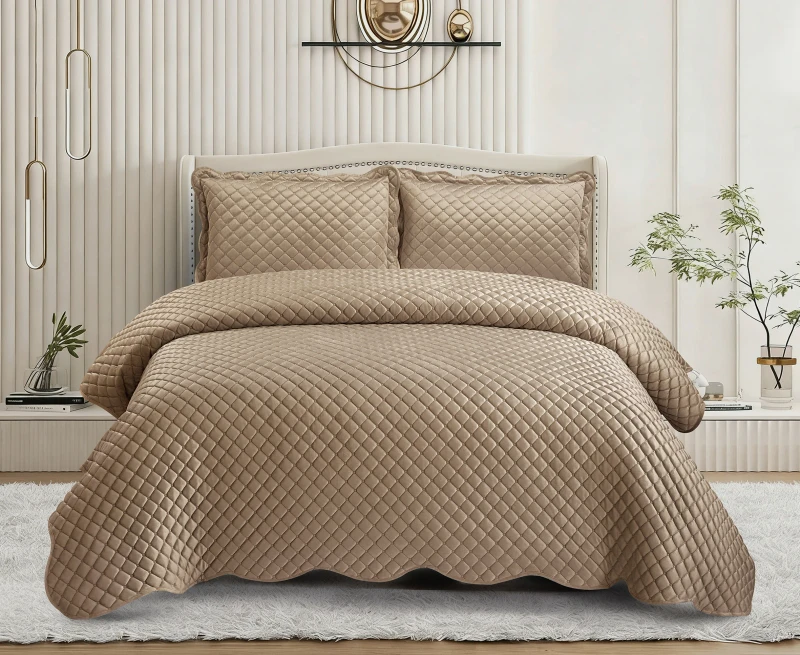 Luxurious-Diamond-encrusted-Bedspread-Ultrasonic-Ultra-Soft-Velvet-3D-Embossed-Quilted-3-Piece-Polyester-Set-Bed-Cover