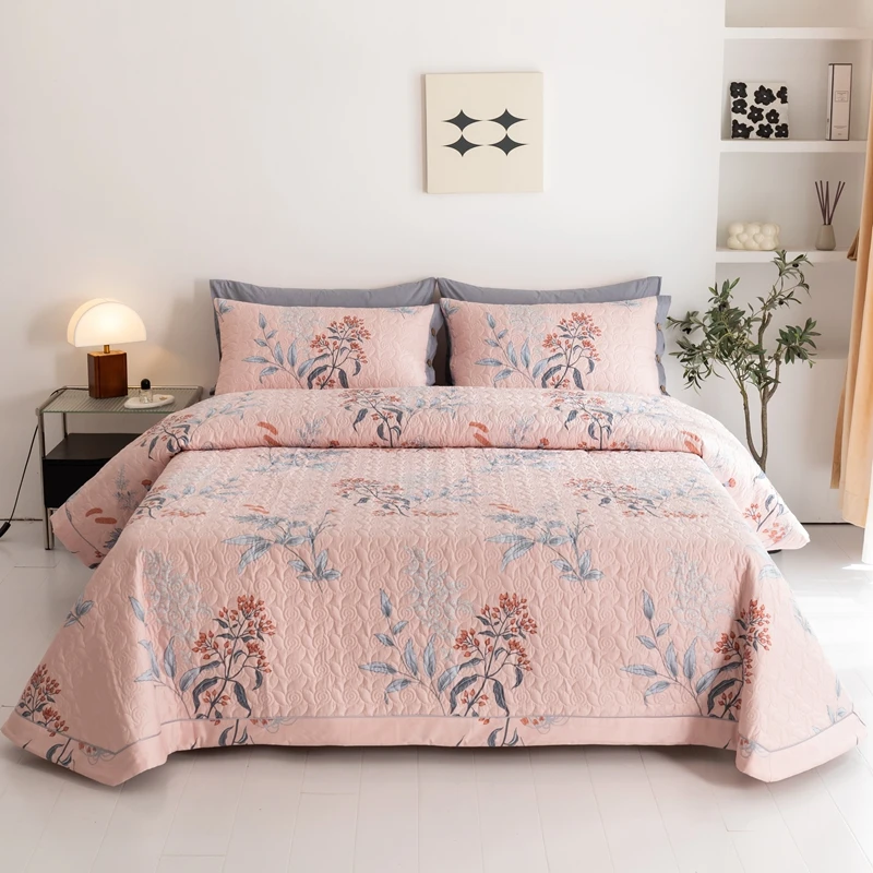 Luxury-Bedding-Sets-Bedspreads-and-Coverlets