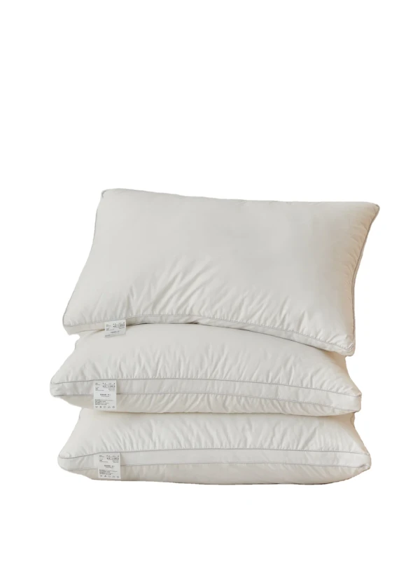 Luxury-Hotel-style-White-Pillows-with-Cotton-Cores-That-Are-Resilient-and-Soft-Suitable-for-a-Comfortable-Sleep