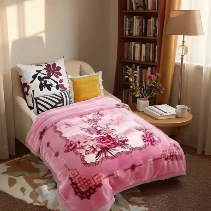 Luxury-Ultra-Soft-Woven-Korean-Floral-Eco-Friendly-Coral-Fleece-Knitted-Picnic-Sofa-Baby-Adult-Travel-Raschel-Blanket