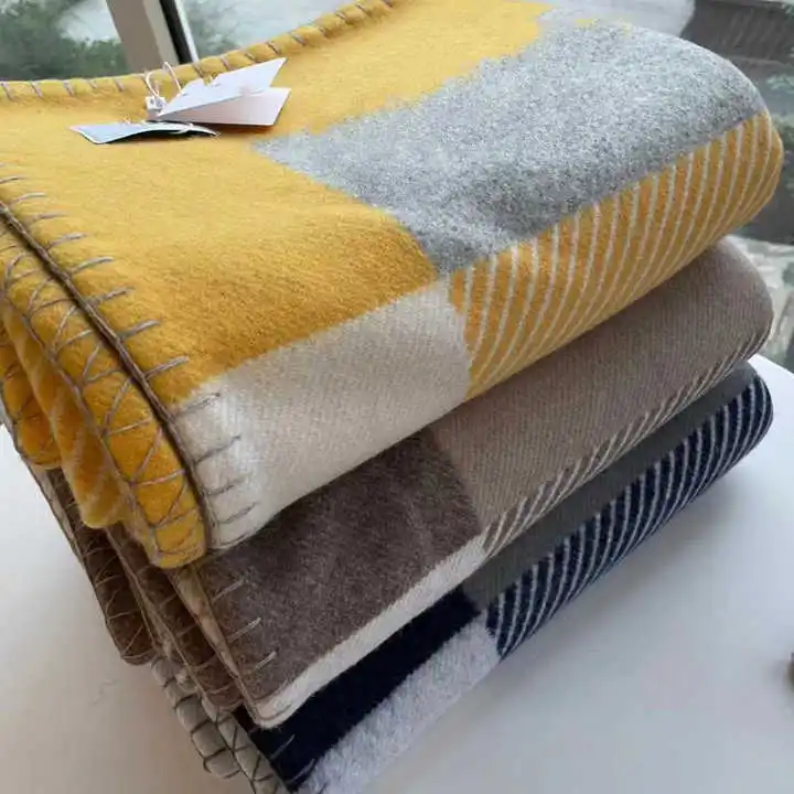 Luxury-Winter-Large-Letter-Wool-Blanket-Thickened-Double-sided-Jacquard-Custom-Cashmere-Throw
