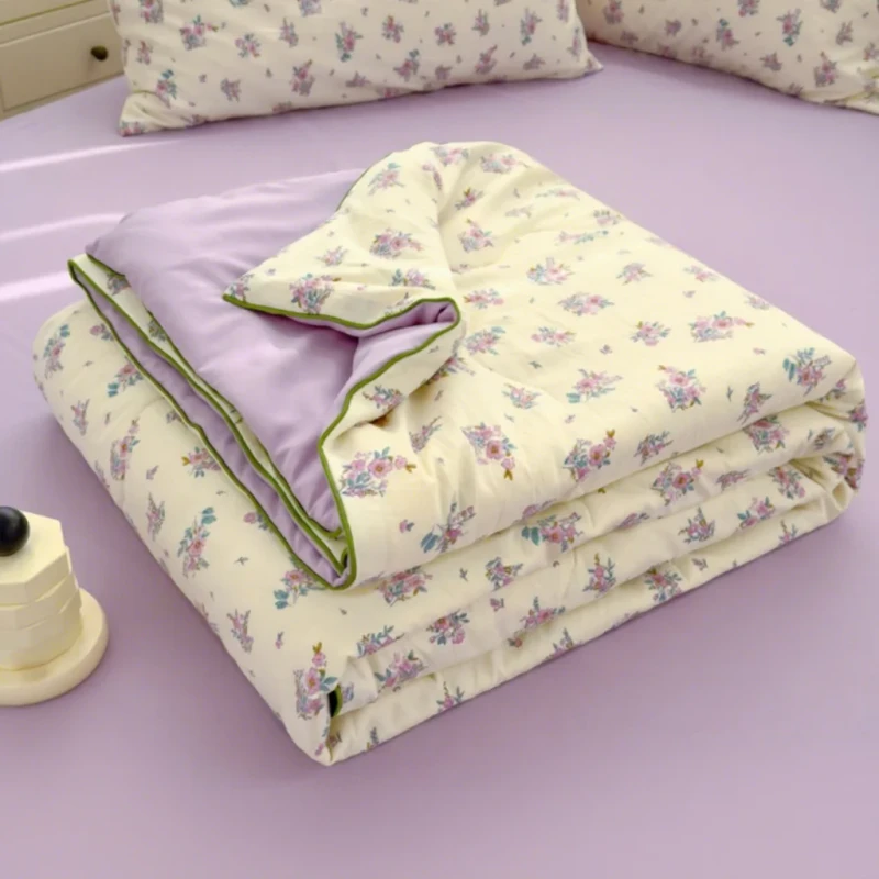Modern-4-Piece-Summer-Cool-Quilt-Set-with-Double-Layer-Gauze-and-Soybean-Fiber-Filling-for-Childrens-Air-Conditioner-Use