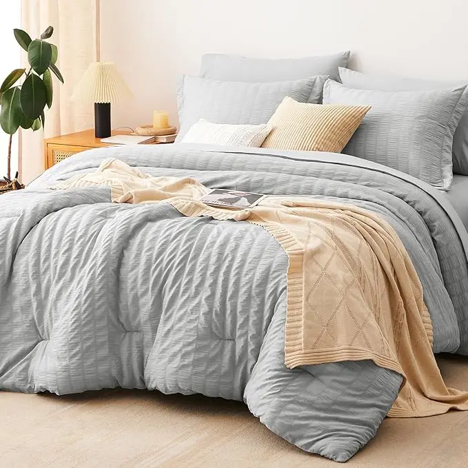 Modern-All-Season-Comforter-Set-with-7-Pieces-Full-Seersucker-Bedding