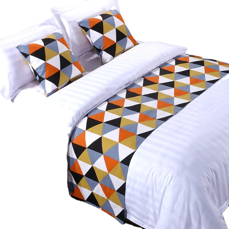 Modern-Hotel-Quality-Five-Stars-Queen-Bed-Runner-High-Quality-Square-Striped-Bed-Scarf-Made-From-Polyester-Filling