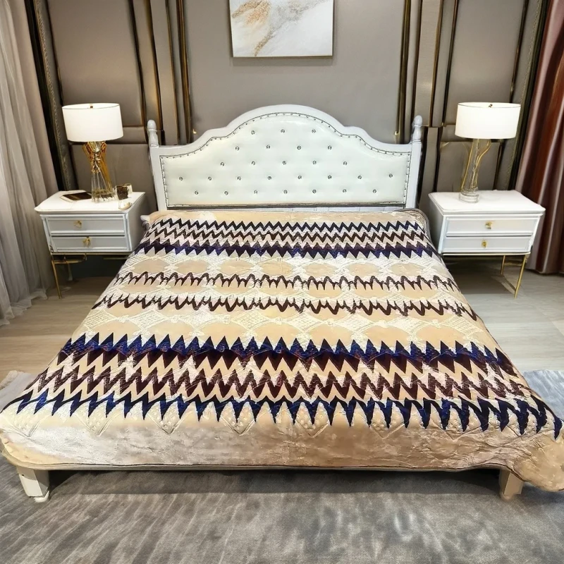 Modern-Luxury-Pattern-Raschel-Blanket-Anti-Static-Polyester-Blanket-for-Home-Use-Woven-Technique-for-Bedroom-Sofa-Bed-Decor