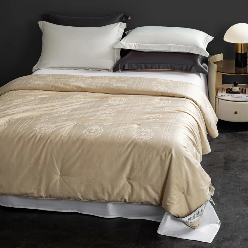 Modern-Plant-Jacquard-Woven-Satin-Silk-Cotton-Quality-300tc-Thread-Count-Eco-Friendly-All-Season-Comforter-Set-for-Home-Hotel