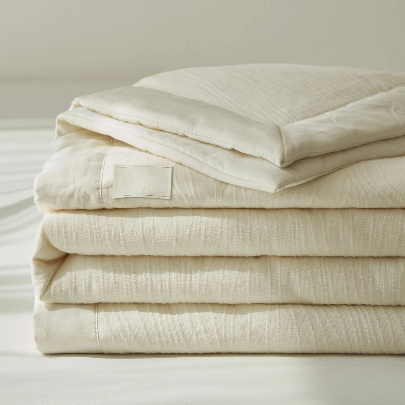 Modern-Simple-Design-100-Cotton-Jacquard-Quilt-Microfiber-Filled-All-Season-Hypoallergenic-Hotel-Use-Soft-Comforter