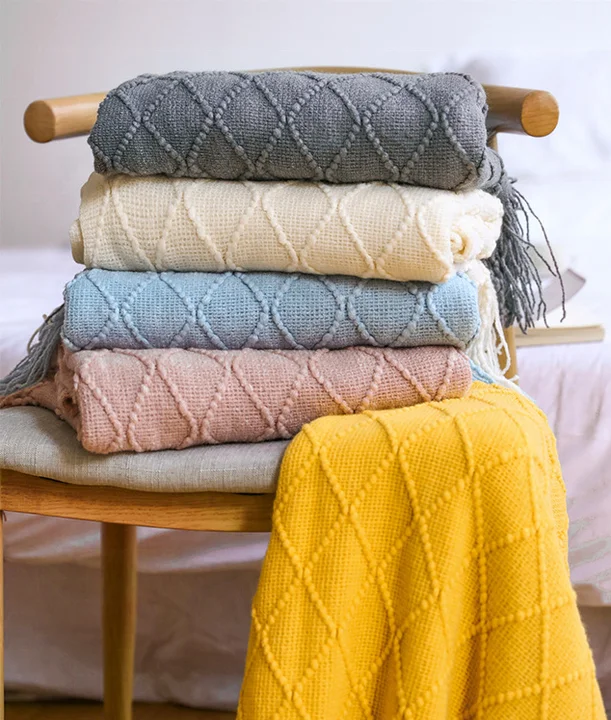 Modern-Solid-Color-Custom-Warm-Soft-Knitted-Throw-Blankets-for-Bedding-Home-Decor-Knit-Throw-Blankets