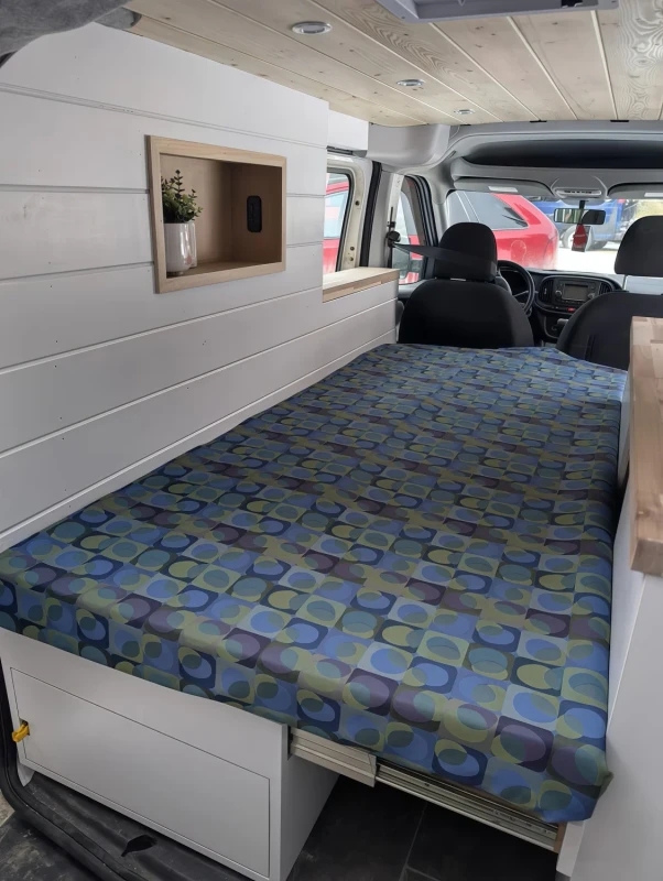 Modern-Wooden-Folding-Bed-with-Storage-Compartment-for-Car-Camping-and-Home-Bedroom-Furniture-OEM-ODM