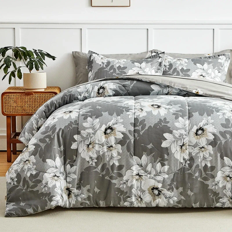 New-Design-Comforters-Hotel-Soft-Eco-Friendly-Microfiber-Bedding-Set-Tufted-Comforter-Set-1