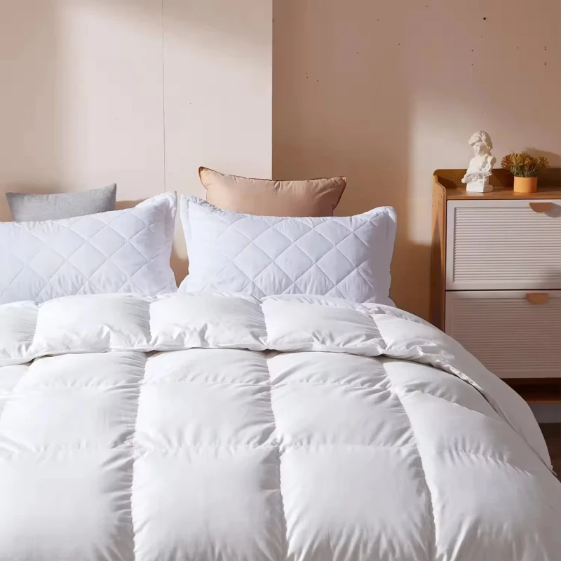 New-Duck-Down-Comforter-All-Season-Queen-and-King-Size-Comforter-for-Hotel-and-Home