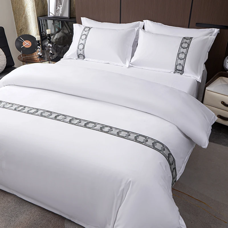 New-Hotel-Bedding-Four-piece-White-Down-Duvet-Covers-Set-Woven-Bed-Sheets-and-Pillowcases-for-Homestays