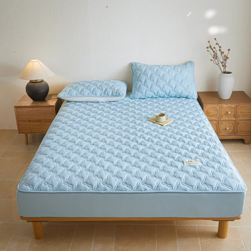 OEM-High-Quality-Hypoallergenic-Bed-Protector-Mattress-Protective-Waterproof-Mattress-Cover