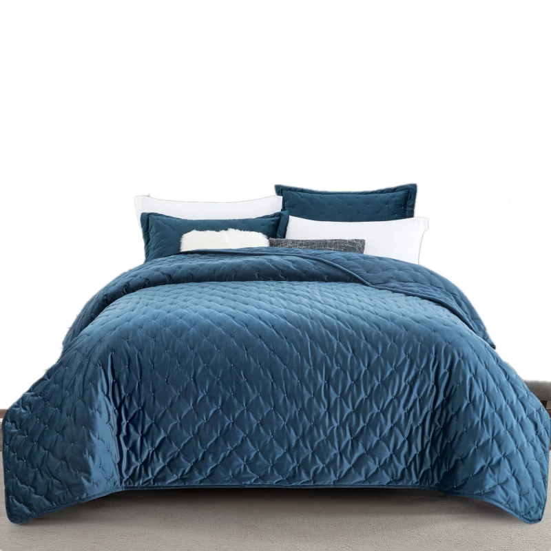 OEM-ODM-Business-Polyester-Velvet-Bedspread-Coverlets-Super-Soft-Embroidery-Quilted-Bedspread-Set