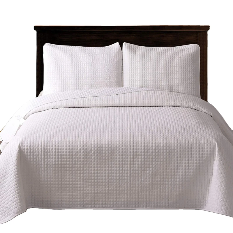 OEM-Service-Soft-Breathable-White-Quilt-Bedspread-Coverlet-for-Hotels-Light-Summer-Quilt-Big-Order
