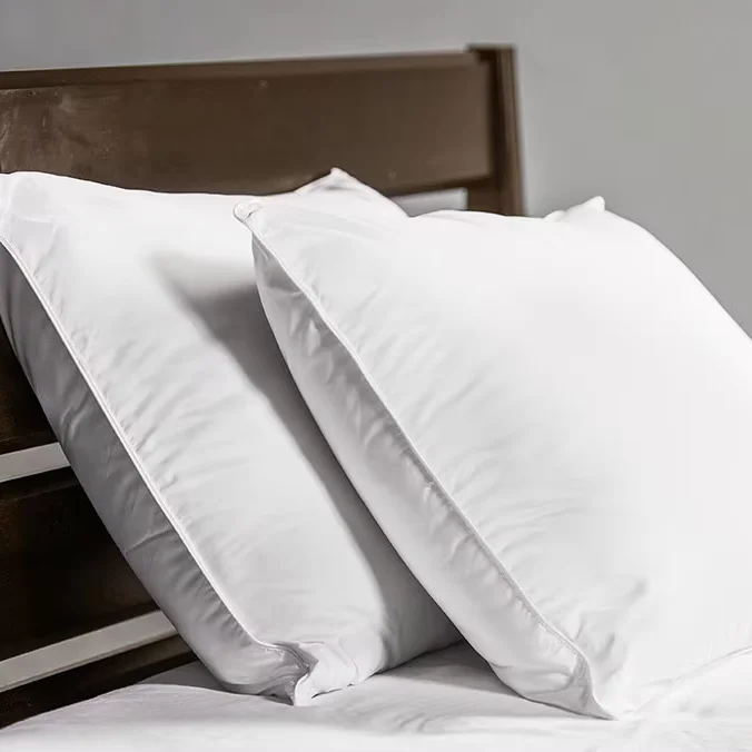 Polyester-Hotel-Pillows-with-Neck-Support-Single-Rectangle-Shape-for-Comfort-Style