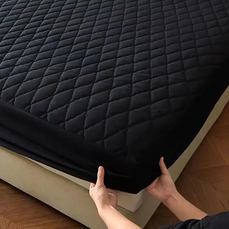 Premium-Waterproof-Bed-Cover-Noiseless-Breathable-Soft-Thicken-Mattress-Protector-Fitted-Sheet-Quilted-With-Non-adhesive-Cotton