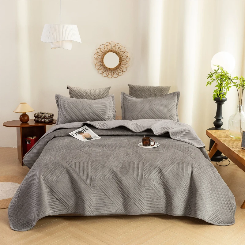 Queen-Full-Size-3-Piece-Quilt-Set-Coverlet-Lightweight-Design-for-Spring-and-Summer-1-Quilt-and-2-Pillow-Shams-Bedding