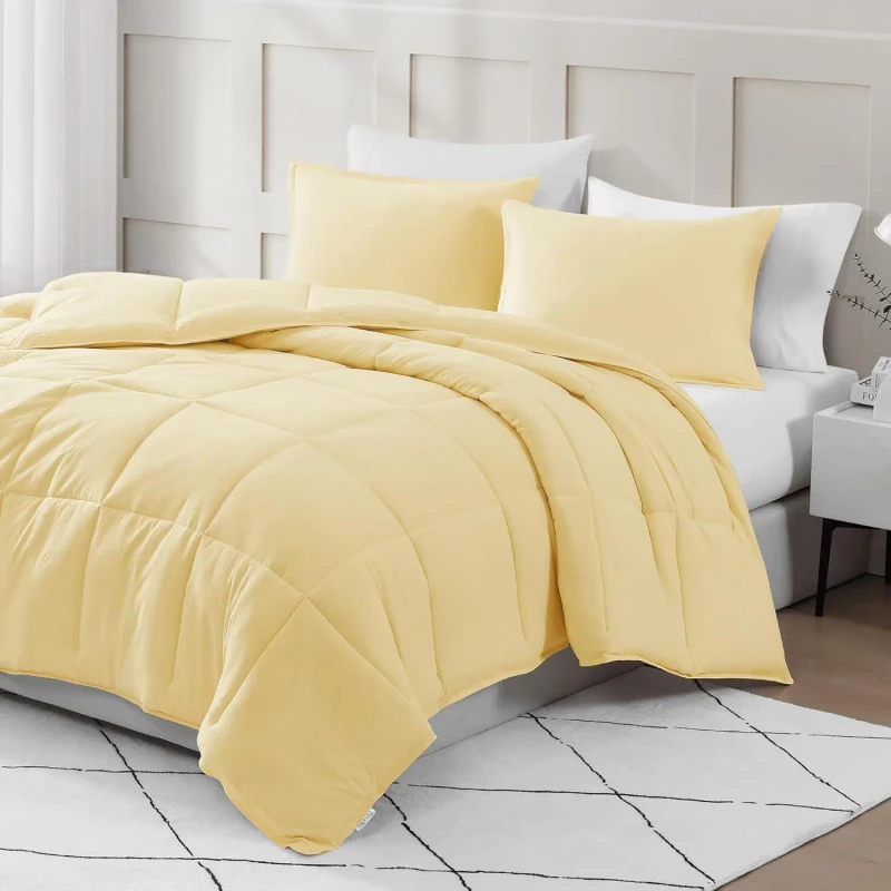 Queen-Size-Comforter-Bedding-Comforter-Down-Alternative-Reversible-Comforter-Soft-and-Comfortable-3