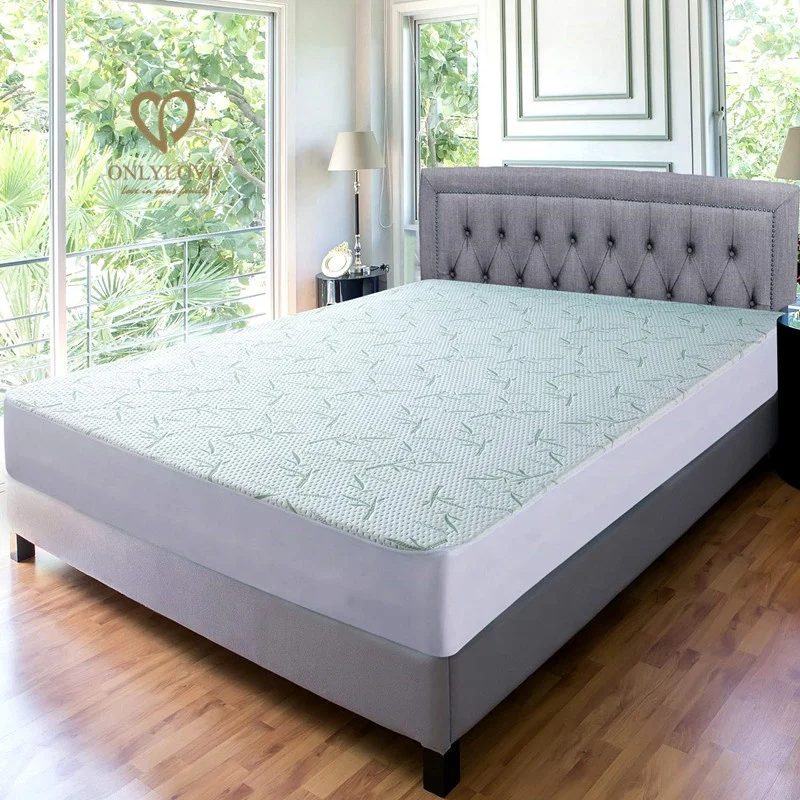 Queen-Size-Cooling-Bed-Protector-Waterproof-Breathable-Noiseless-Mattress-Cover-Plain-Style-Queen-Mattress-Protector