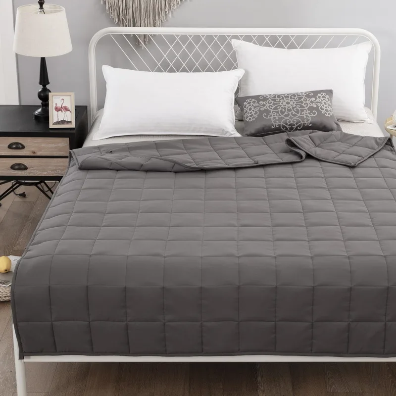 Quilted-Solid-Color-Cooling-Weighted-Sleep-Blanket-100-Polyester-Four-Seasons-Use-King-Size