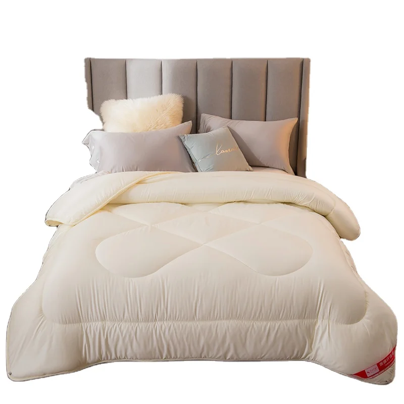 Quilts-Warm-Quilt-Bedding-Set-with-Polyester-Fabric-Filling-for-Hotel-Guesthouse-MOQ-Support