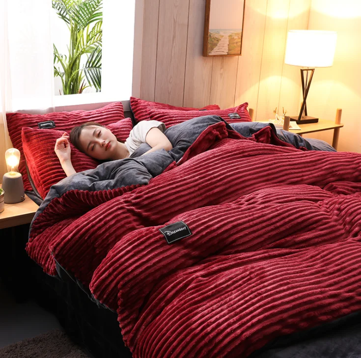 Ready-to-Ship-Velvet-Flannel-Bedding-Set-Stripe-Sheet-Pillowcase-Blanket-Bed-Sheet-Sets