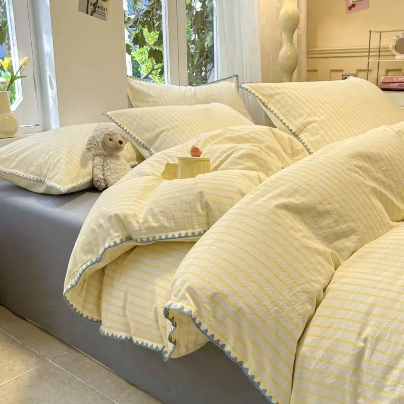 Set-of-Four-100-Cotton-Bedding-Items-Modern-Cartoon-Pattern-Woven-Bed-Skirt-and-Sheets-Three-Packaged