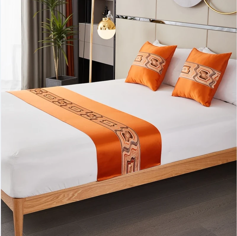 Silk-Likes-Polyester-Bed-Runner-For-Luxury-Hotel-Guesthouse-Use