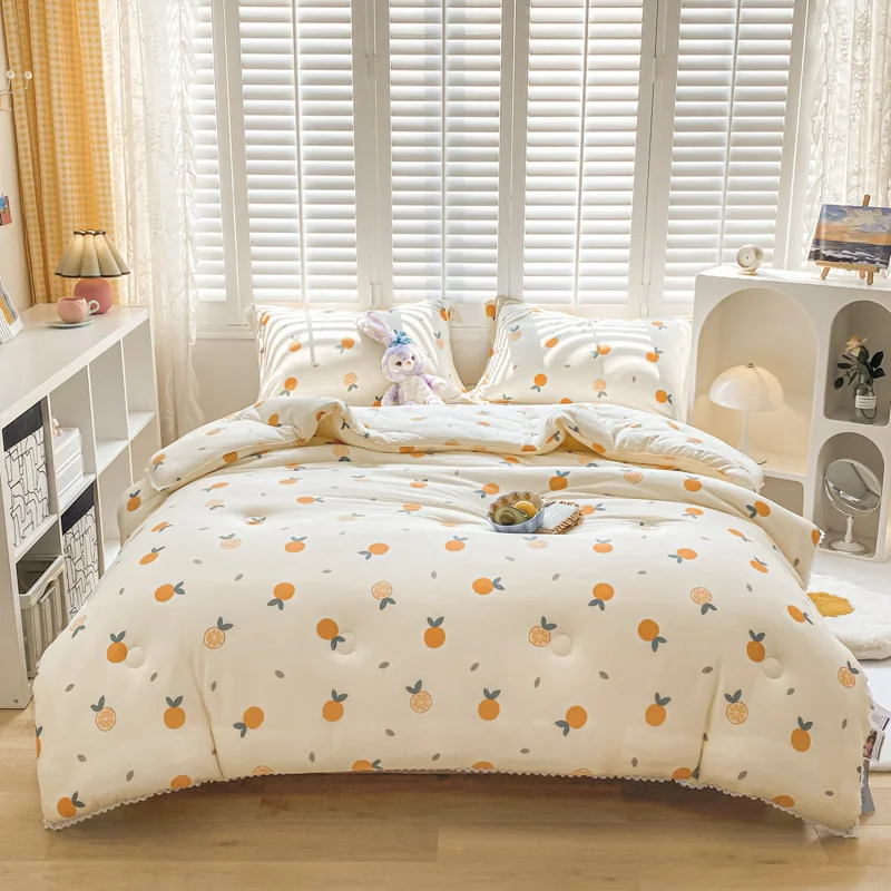 Skin-Friendly-Queen-Size-Winter-Comforter-with-Printed-Thick-Quilt-Bedding-Set-1
