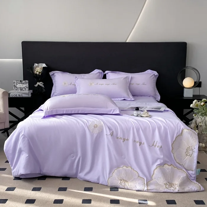 Skin-friendly-Washable-Silk-Summer-Cool-Quilt-Set