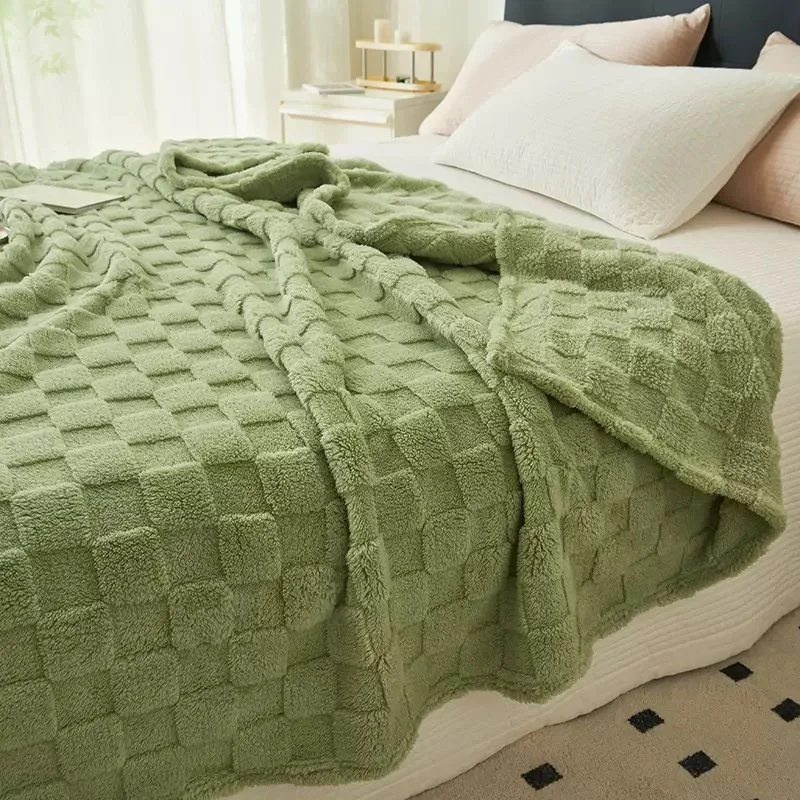 Soft-Cozy-Cut-Pile-Check-Flannel-Fleece-Fabric-Antistatic-Bedding-Material-Fleece-Blankets-Bed-Throw-Blankets-Blanket-for-Sofa