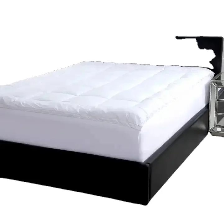 Soft-Fluffy-Mattress-Topper-for-Bed-Waterproof-Quilted-Waterproof-Mattress-Cover-Protectors