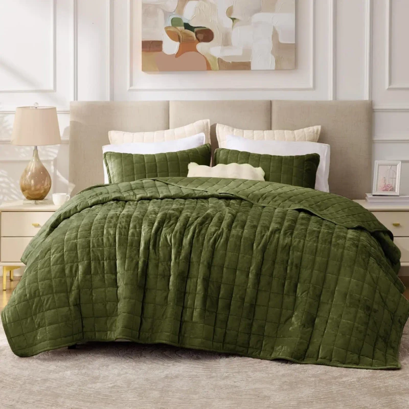 Soft-Warm-Velvet-Quilt-Set-Queen-Size-Luxury-Velvet-Comforter-Bedding-Set-3-Pieces