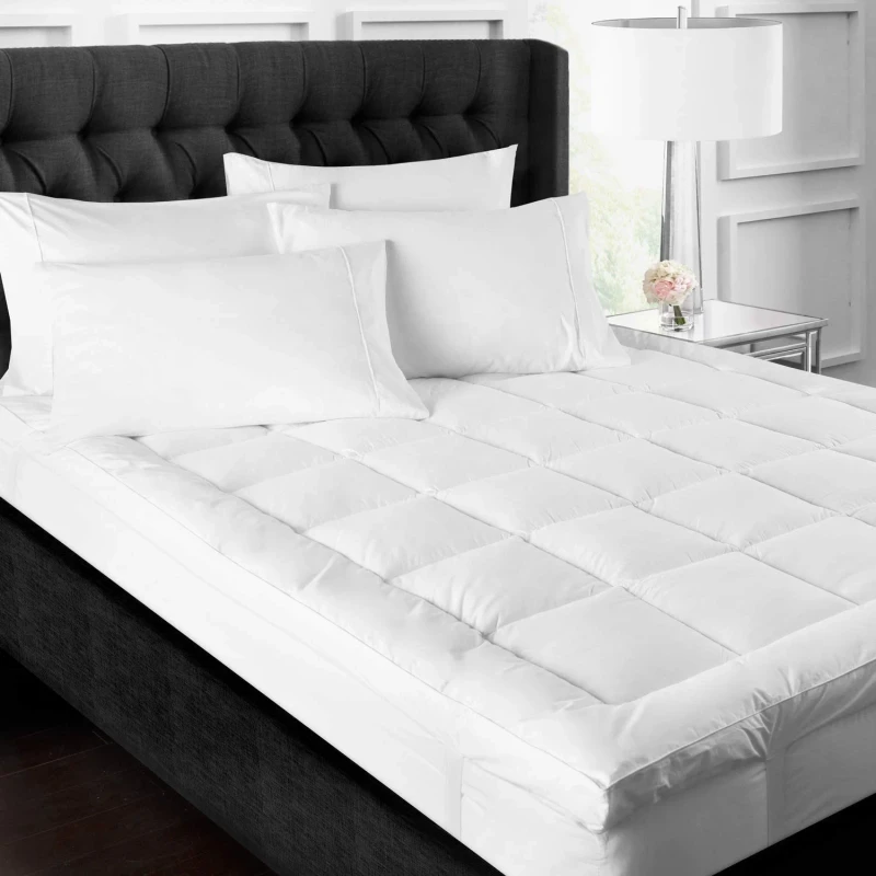 Soft-and-Comfort-Bamboo-Mattress-Topper-with-Down-Alternative-Filled-Pillowtop