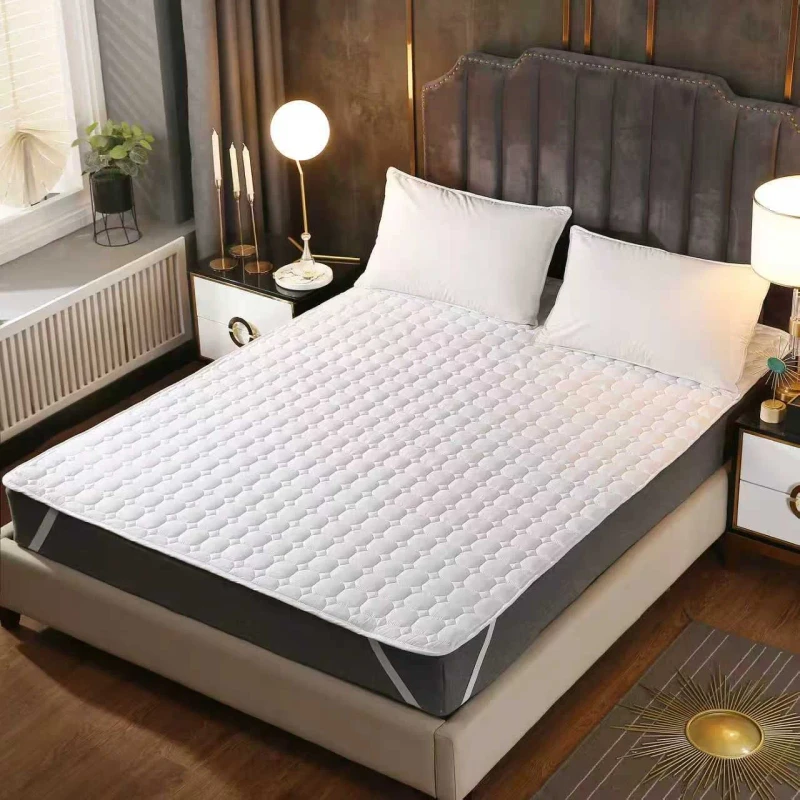Stock-Polyester-Mattress-Topper-Quilted-Folding-Mat-Anti-Static-Flame-Retardant-Features-Machine-Washable-for-Home-Hotel-Use