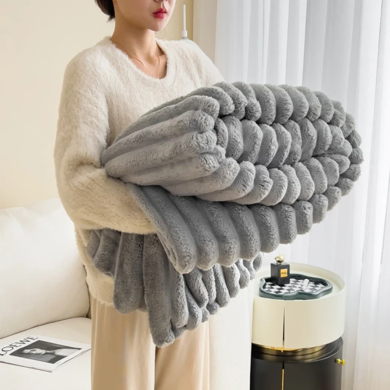 Super-Cozy-Stripe-Flannel-Fleece-Throw-Blanket-Fluffy-Warm-Soft-Print-Plush-Bed-Winter-Blanket-for-Sofa
