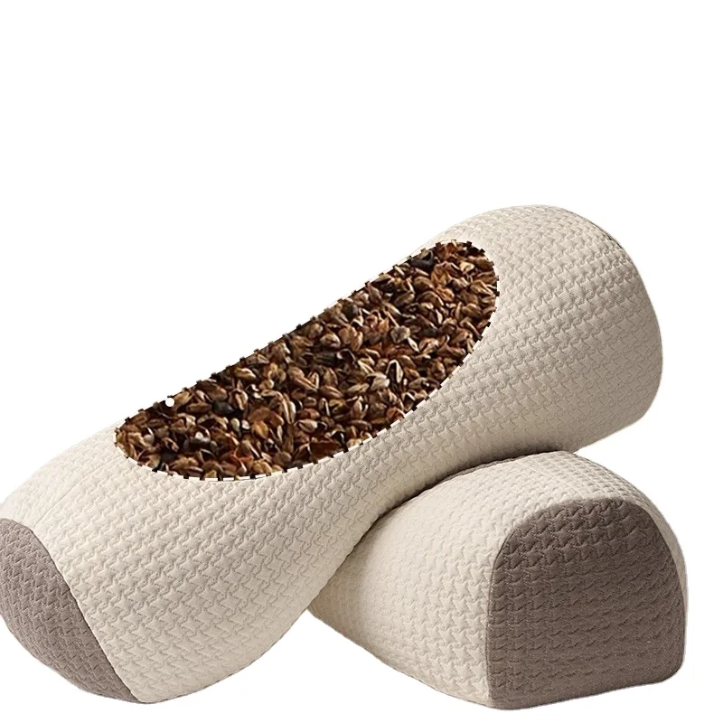The-Whole-Buckwheat-Pillow-Is-Designed-to-Protect-the-Cervical-Vertebrae-and-Is-Supported-by-a-Cylindrical-Adult-Sleep-Pillow
