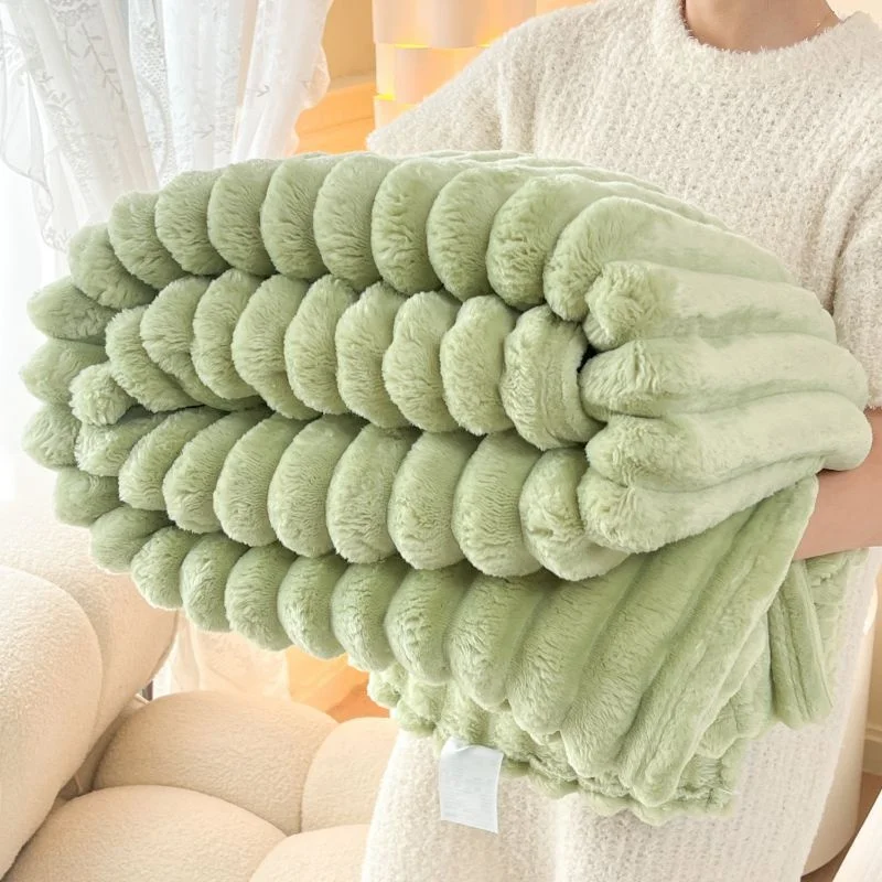 Thickened-Fleece-Throw-Blanket-100-Polyester-Jacquard-Striped-Plush-Flannel-Throws-Blankets-1