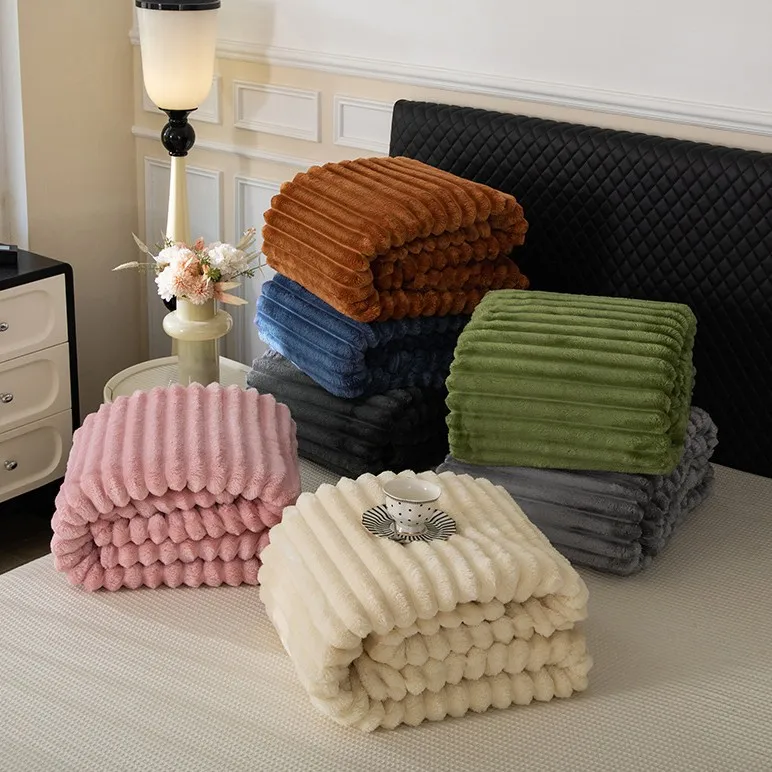 Thickened-Lovely-Flannel-Throw-Bed-Blanket-Solid-Color-Strip-Fleece-with-Knitted-Technique-Character-Pattern