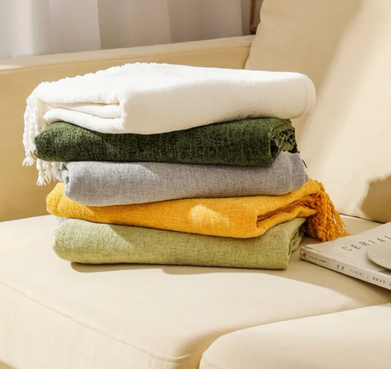 Throw-Blanket-Soft-Fluffy-Chenille-with-Decorative-Fringe-for-Home-Decor-Sofa-Couch-Bed-Gift