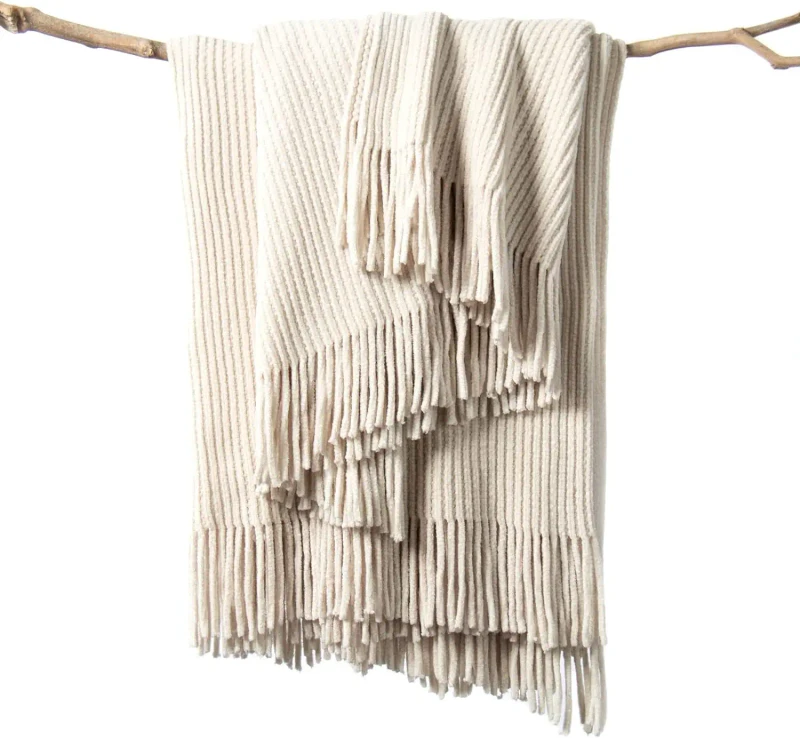Throw-Blanket-for-Couch-Soft-Bed-Throw-Blankets-Cozy-White-Chenille-Knitted-Throw-Small-Farmhouse-Blanket