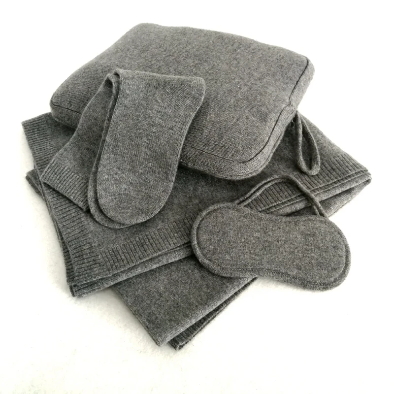 Travel-Pouch-Bag-Set-Cashmere-Travel-Blanket-Set