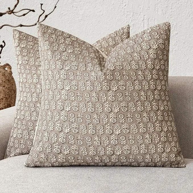 Vintage-Floral-Throw-Pillow-Elegant-Neutral-Toned-Decorative-Cushion-with-Pattern