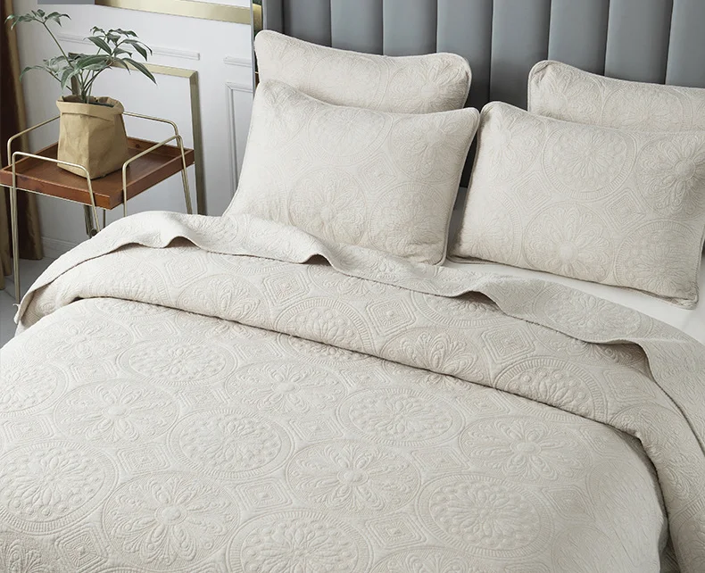 Washed-Cotton-Bed-Cover-Three-piece-Set-of-Solid-Color-Ground-Wool-Embroidered-Air-Conditioning-Quilt-Soft-Bedspread